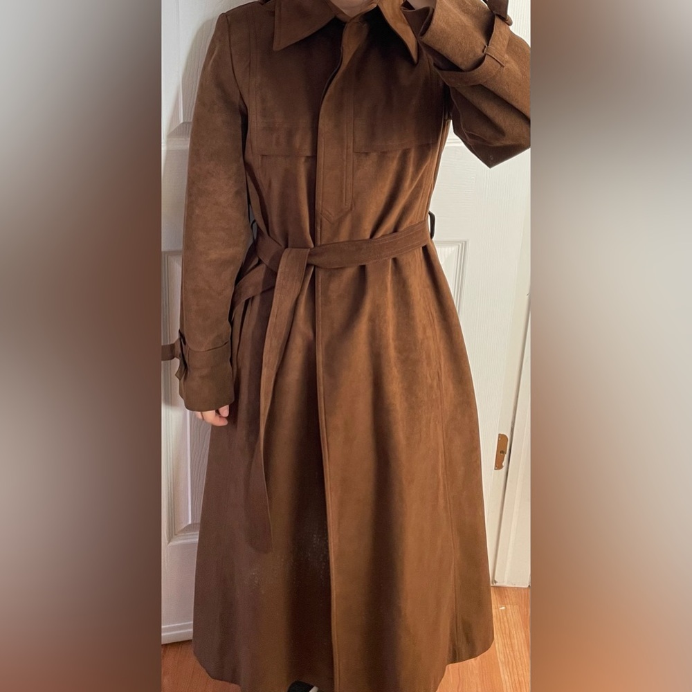Vintage Skinner Ultra Suede Trench Coat | Condition: Excellent, crisp condition